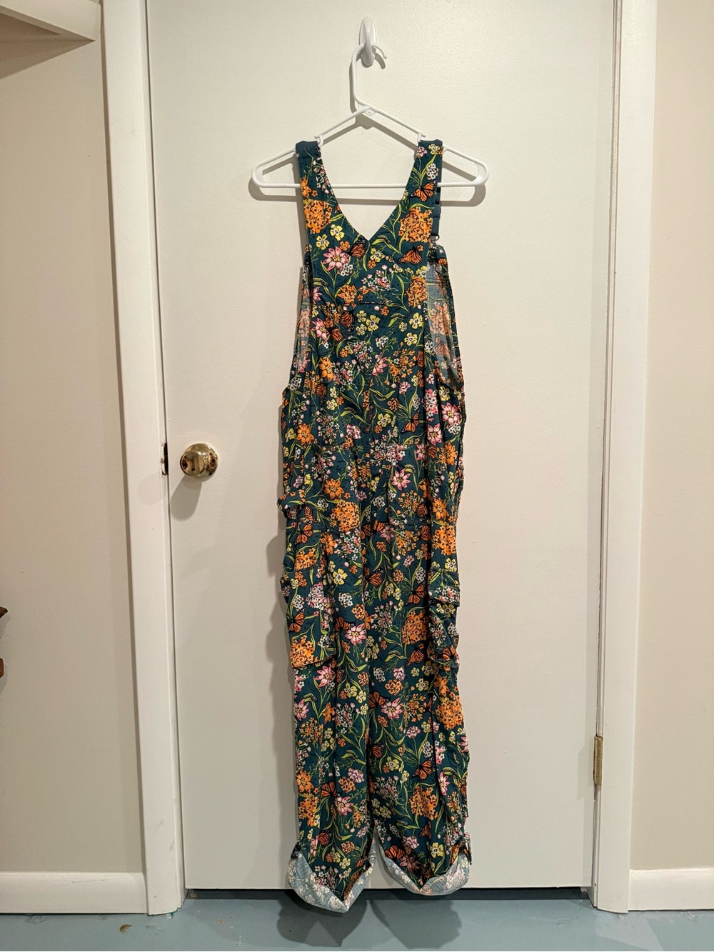 Duluth Trading Co. Heirloom Gardening Overalls in Green Monarchs - Picture 5 of 5